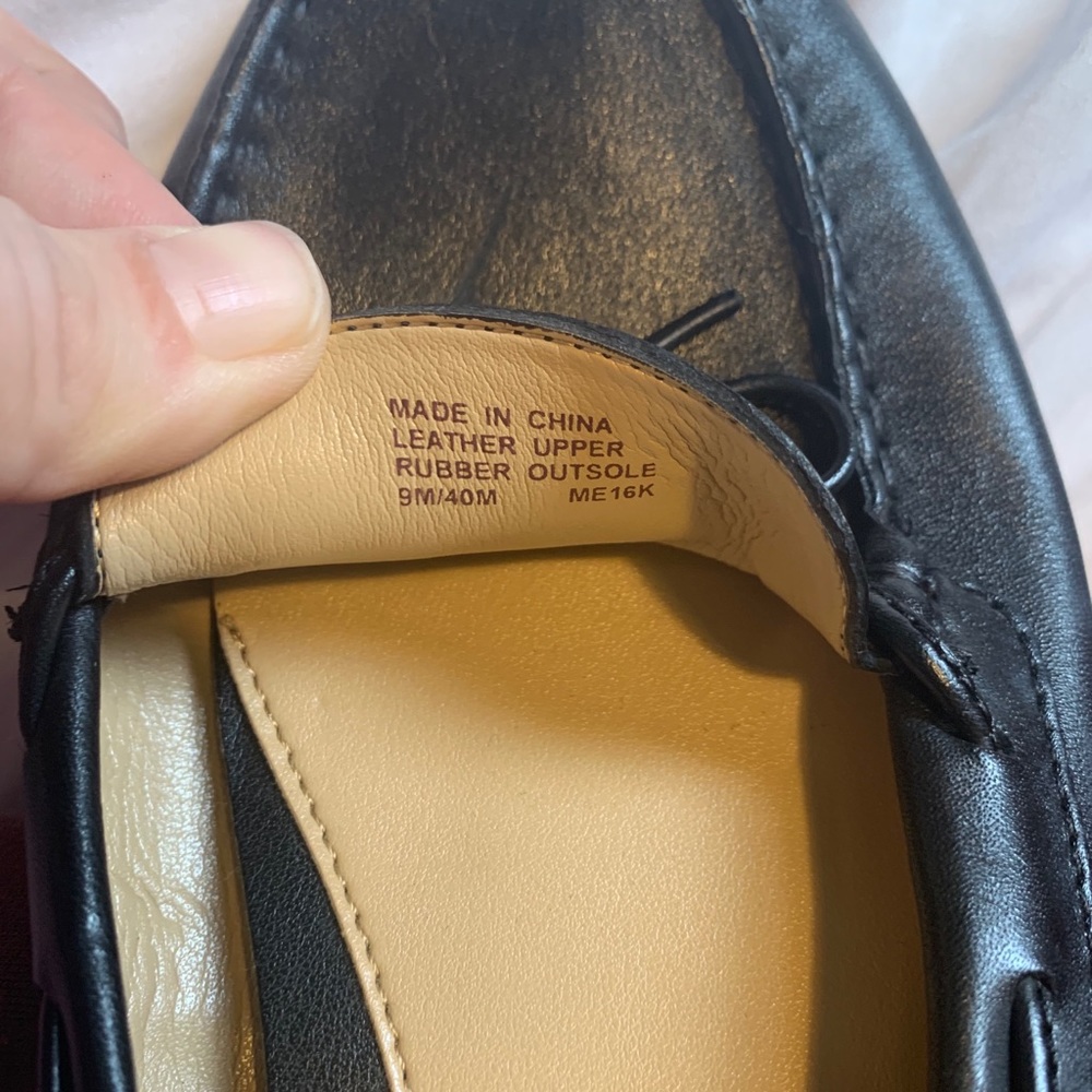 Micheal Kors black leather loafers - Picture 5 of 5